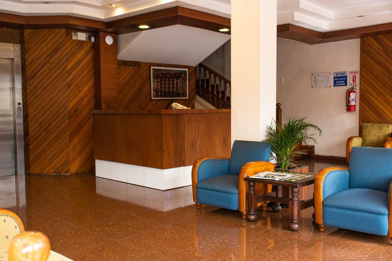 Hotel Cumanda Alfaro Exterior foto